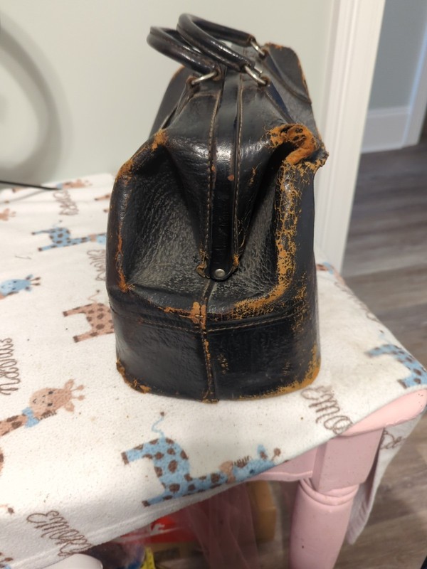 Vintage Schell Leather Doctors Bag Cowhide 14x9x7 gallery