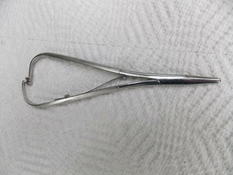 Dalzo Inc Hemostat Forceps Swedish SS GERMANY Fishing Hook Remover 6-7/8″ 1/24