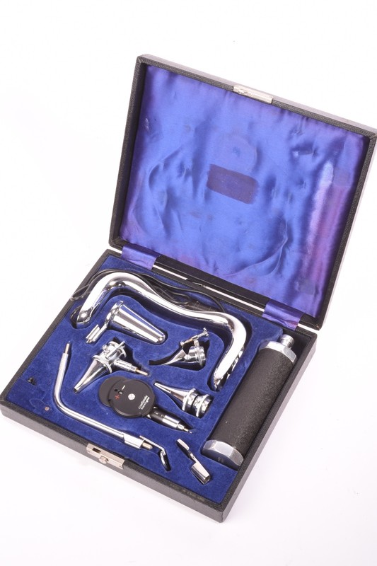 Vintage Gowlland Otoscope/Ophthalmoscope Diagnostic Set, Medical Instruments.