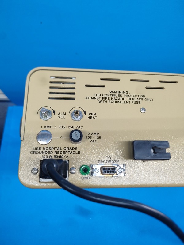 Vintage Lifespan 100 tsPO2 monitor, Model 2005BN, 105-125 V, 50Hz-60 Amp gallery