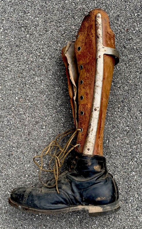 Antique Surgical Medical Leather Prosthetic Leg Bizarre Oddity Halloween prop gallery