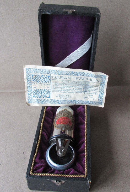 ANTIQUE CHROME INDUCTION MASSAGE INSTRUMENT “ELEKTROLLER” / 1920s / FUNCTIONAL