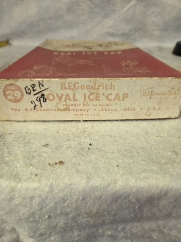 Vintage B.F. Goodrich Oval Ice Cap With Box. See Pics gallery