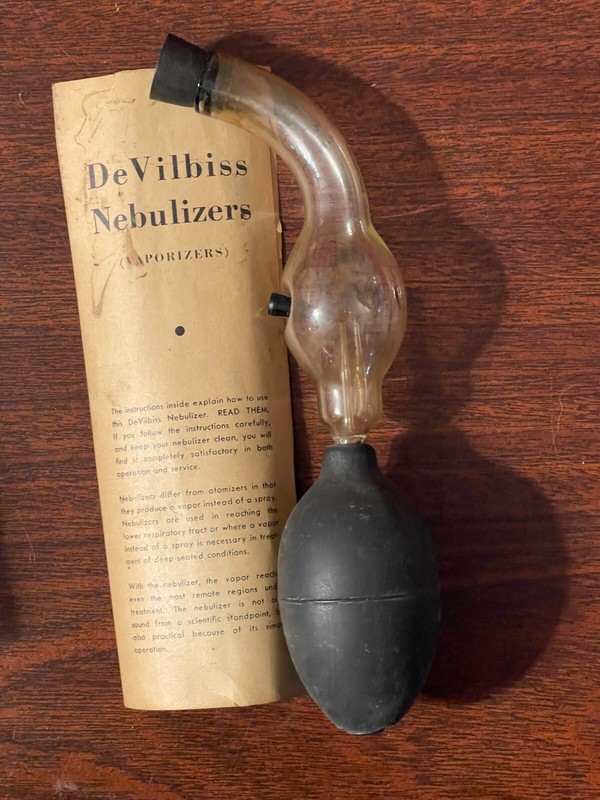 Vintage 1930's DeVilbiss Atomizer #14 Amber Glass Perfume Medical spray unit gallery