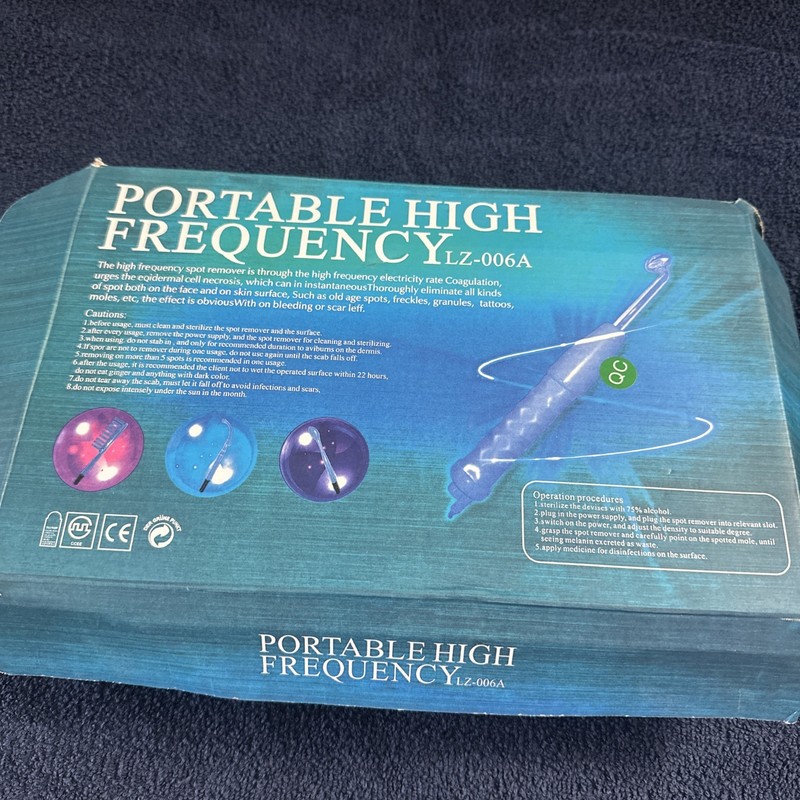 Portable High Frequency LZ 006 A UV QUACK Machine Working 4 Attachments