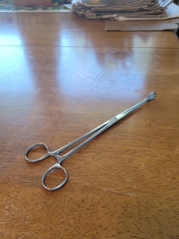 Standard S.T. CO. Germany 9.75 Locking Straight Sponge Forceps Chrome