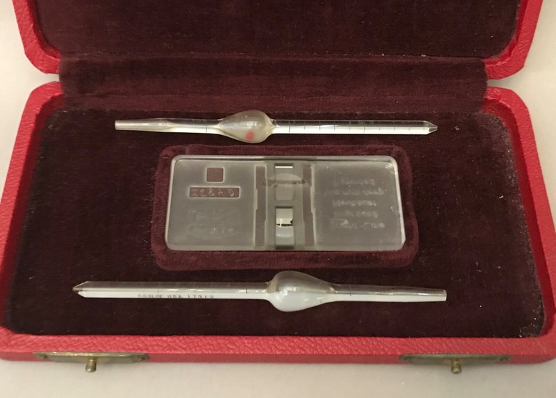 VINTAGE SPENCER BRIGHT LINE HAEMACYTOMETER NEUBAUER/10 mm CASED gallery
