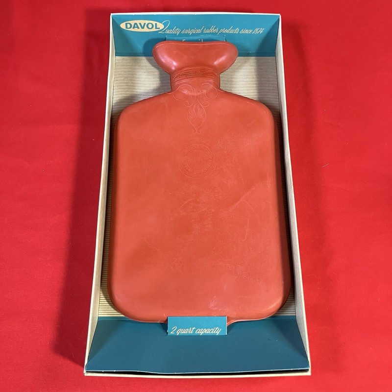 Vintage 1940/50s Davol Rubber Water Bottle Ice Bag Combo w/ Original Box / Flaws gallery