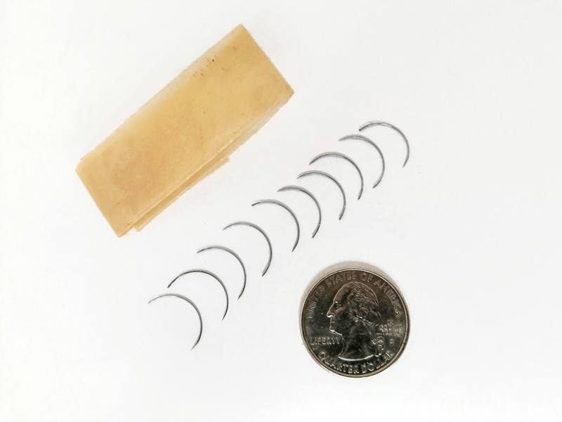 Vintage Curved Suture Small Needles 10 pcs Medical Clinic Surgeons Semicircular gallery