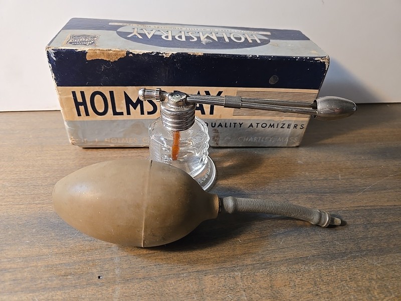 Vintage Holmspray Glass Atomizer #600 in box Apothecary Display Medical Bath Ear gallery