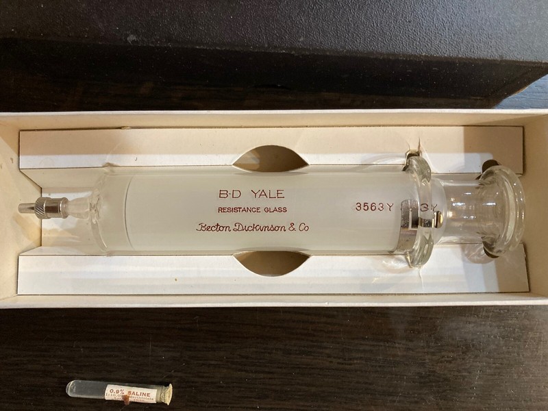 1938 B-D Yale 50cc Glass Syringe 3563Y Reusable Graduated No 50YE Eccentric Tip gallery