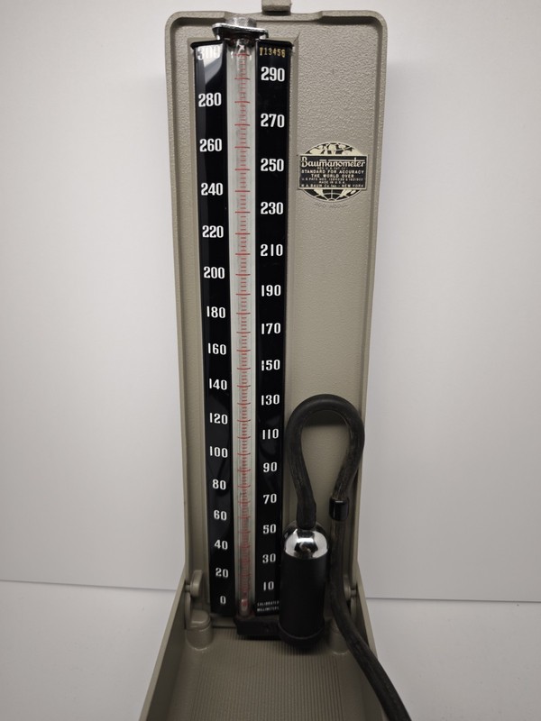 Baumanometer 300 Model by W.A Baum Co Inc. (Desk Model Serial No. V13456) gallery