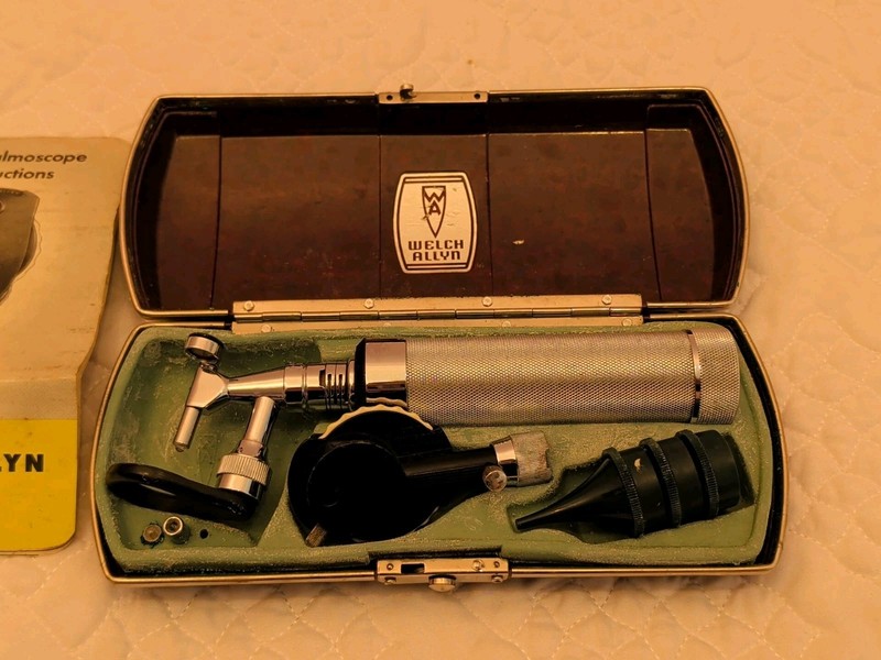 Vintage Welch Allyn Ophthalmoscope Doctor Eye & Ear Scope Tool Medical Device gallery