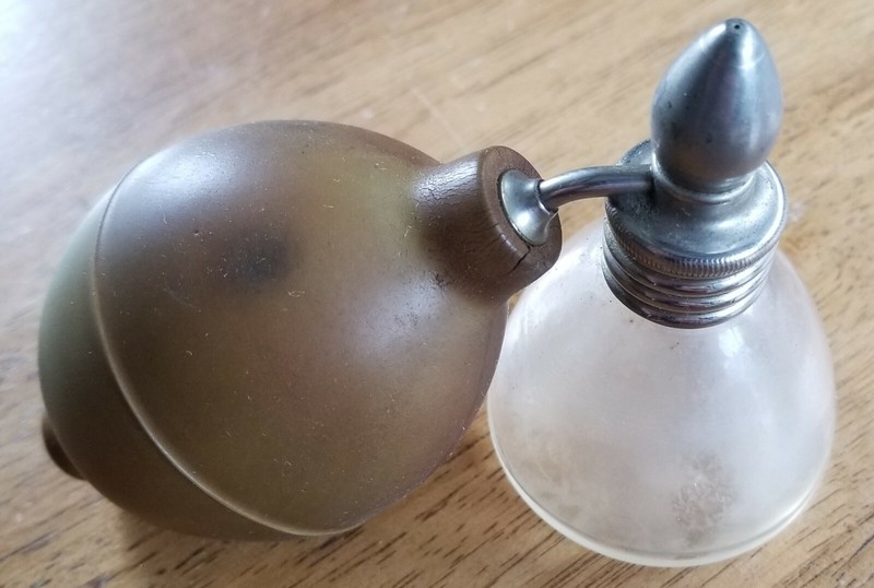 Vintage T.J. Holmes Nasal Atomizer w/Box No. 175 Throat Mouth circa 1930s RARE gallery