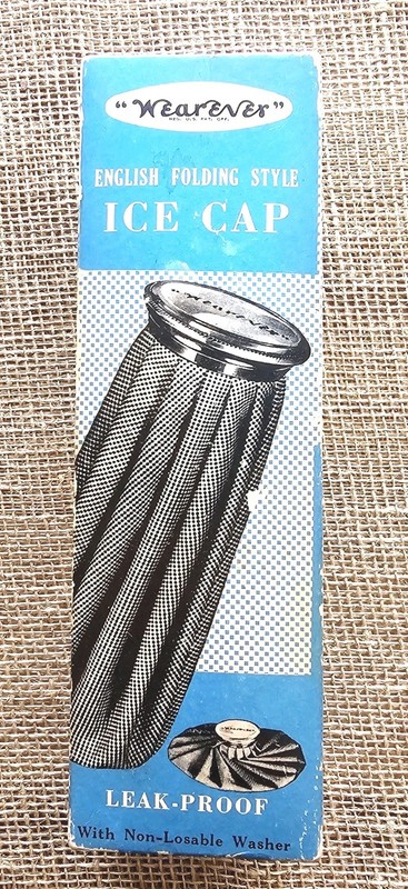 Vintage 1960s Wearever English Folding Ice Cap Bag Black Checkered 9″ Faultless