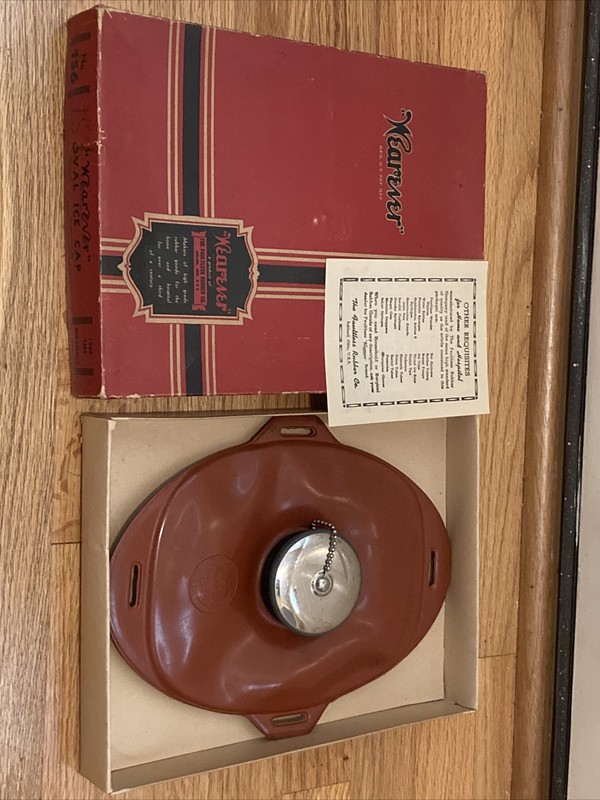 Vintage Wearever Rubber Oval Ice Cap In Original Box, The Faultless Rubber Co