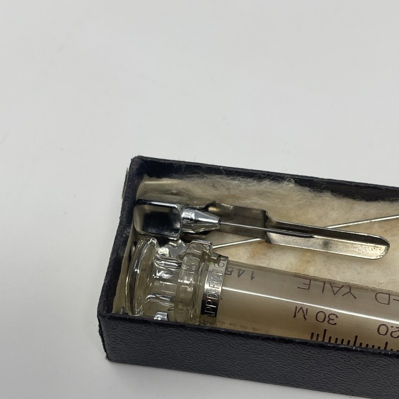 Antique BD Yale Glass Syringe 2cc Becton Dickinson Original Box 1930s Medical gallery
