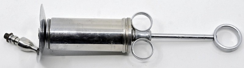 Vintage large metal irrigation syringe with nozzle and splash guard - Good gallery