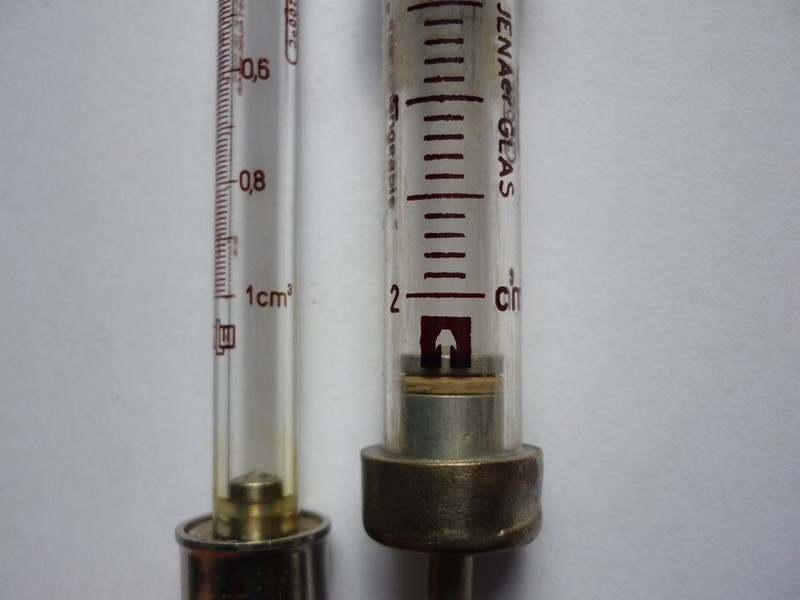 Vintage Lot 2 German Glass Syringe JENAER Interchangeable 10 ml gallery