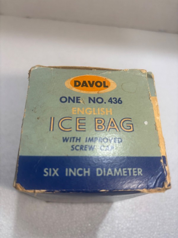 vintage DAVOL quality ICE BAG, with original box, great graphics & colors gallery