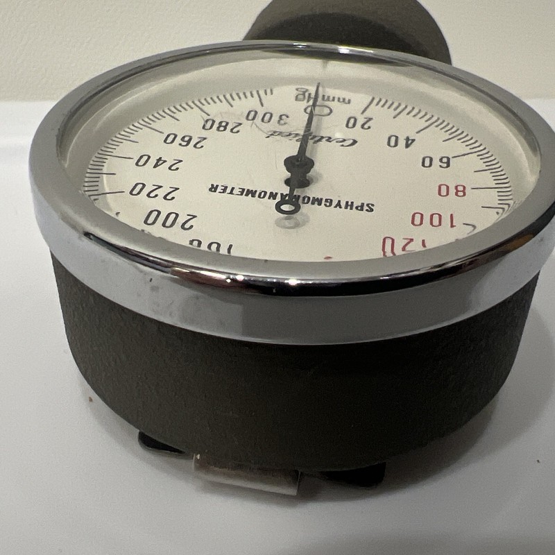 Preowned Vintage Heavy Duty Sphygmomanometer From Japan Gauge Only—0-300 mmHG gallery