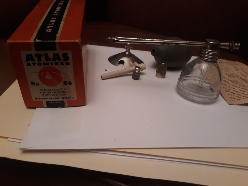 Vintage DeVilbiss Made ATLAS ATOMIZER NO. 24 Glass Spray Bottle In Box