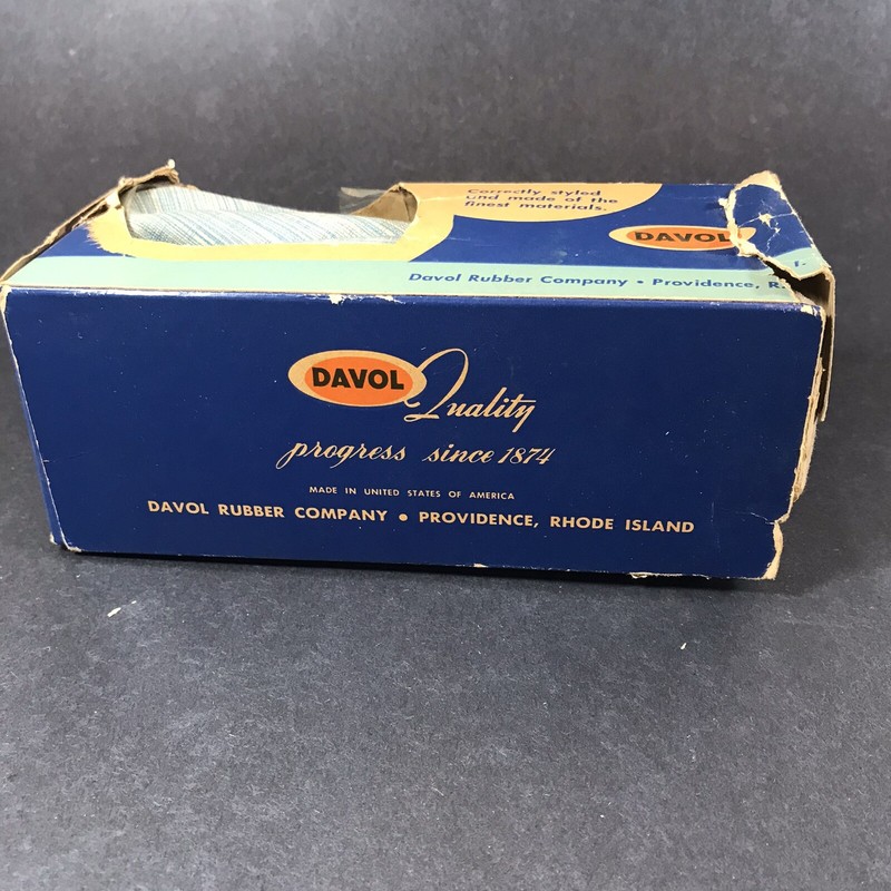 Vtg Davol English Ice Bag 439 Original Box Providence RI Collectable Not Tested gallery