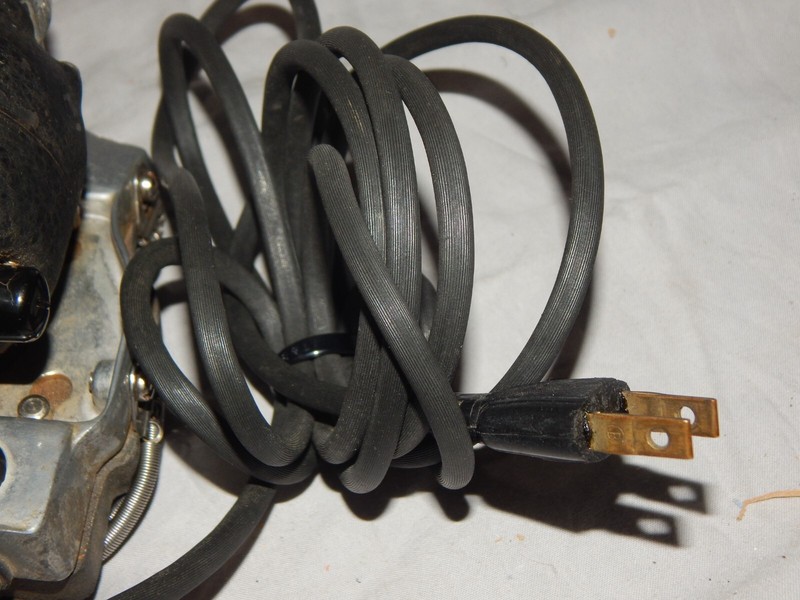 Oster Stim-U-Lax Junior Massager Model 1 AR 45 Watts Watch it Work on YouTube gallery