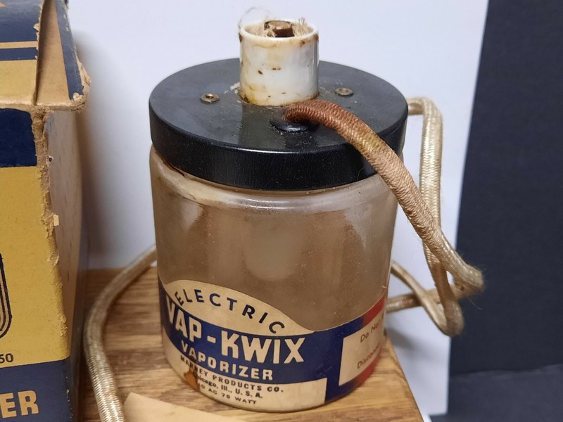 Vintage Vap-Kwix Electric Vaporizer Jar Original Box Medical Ephemera MCM gallery