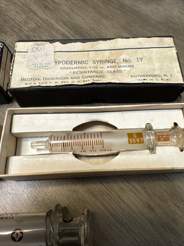 Vintage Glass Syringe Original Package / Becton Dickinson And Co/ 1960's. All 3 gallery