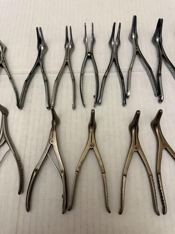 Vintage Surgeon's bulk Lot of 21 Nasal Speculums ENT Doctor gallery