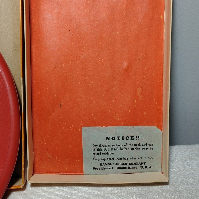 Vintage Davol Rubber Company Standard Ice Cap with Original Box 1940s-50s... gallery