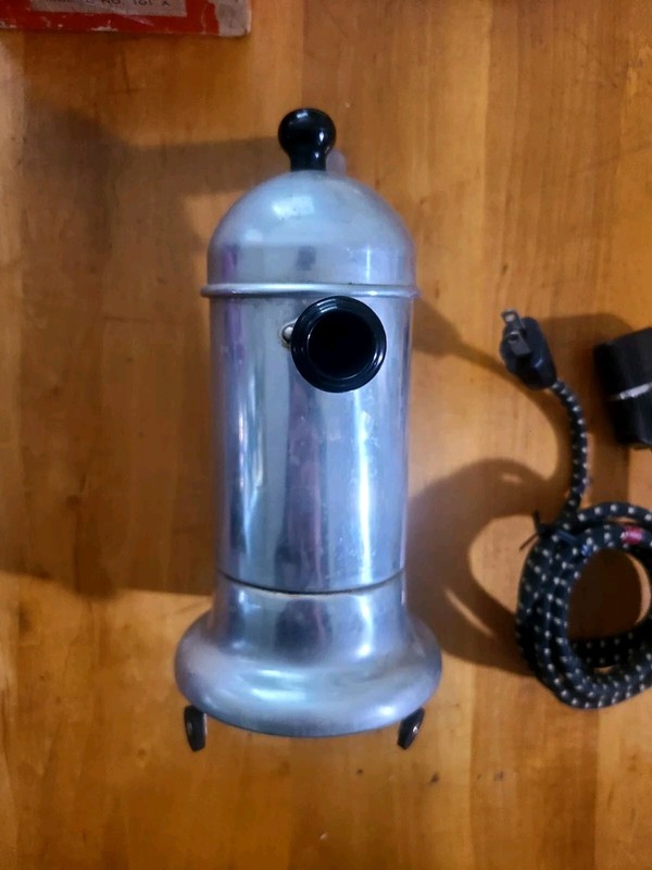 Vintage Prak-T-Kal Electric Vaporizer Complete #101-A W/ Box and Cord - Works!! gallery