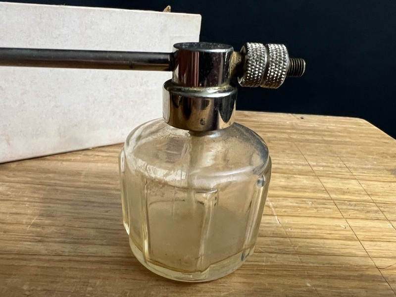 VINTAGE ANTIQUE PERFUME? Atomizer WITH UNATTACHED BULB AS SHOWN UNBRANDED? BOX gallery