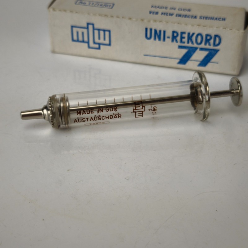 Vintage Glass Syringe 5 cc MLW Injecta Steinach Uni - Record 77 Germany #6087 gallery