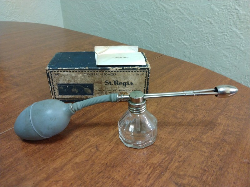 Vintage St. Regis Universal Atomizer No. 100 Spraying Bottle