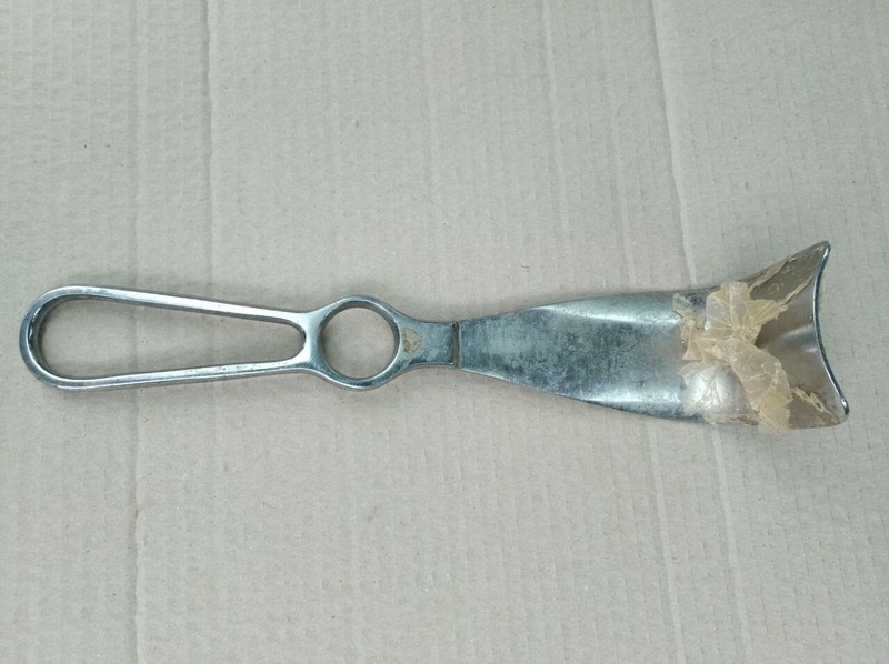 Set of 5 Rare Vintage Soviet Medical Surgical Instruments - NEW! gallery