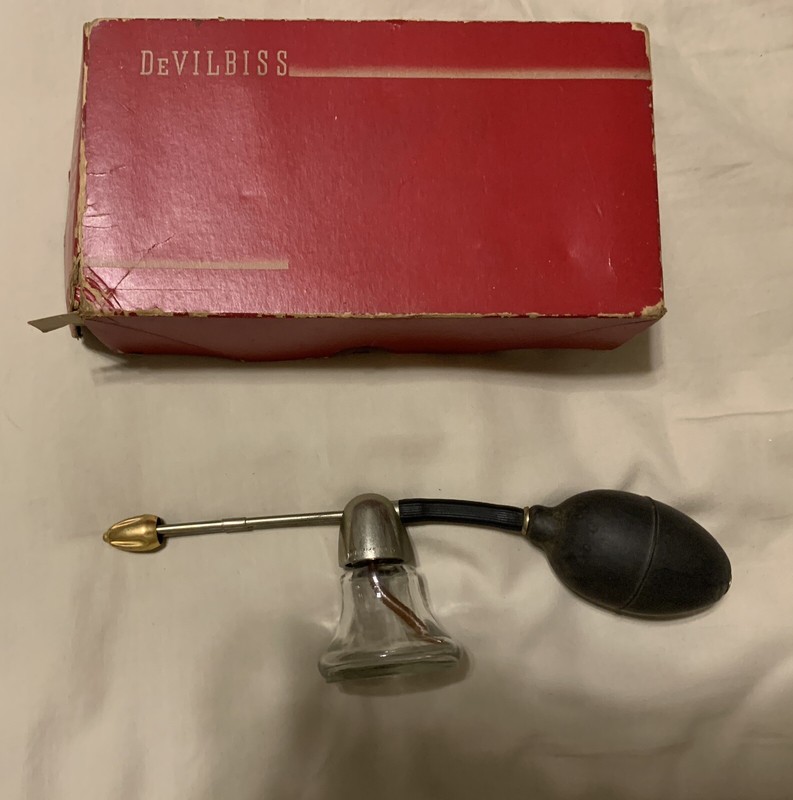 Vintage DeVilbiss No. 15 Glass Nose & Throat Sprayer Atomizer