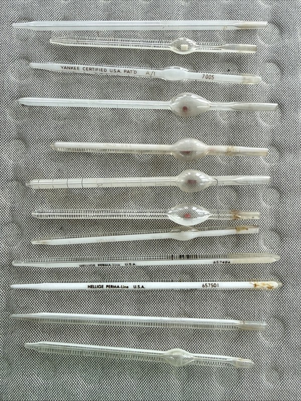 Large Lot of Vintage Medical Syringes, Pipettes, B-D Yale Hellige Perma-line +++ gallery