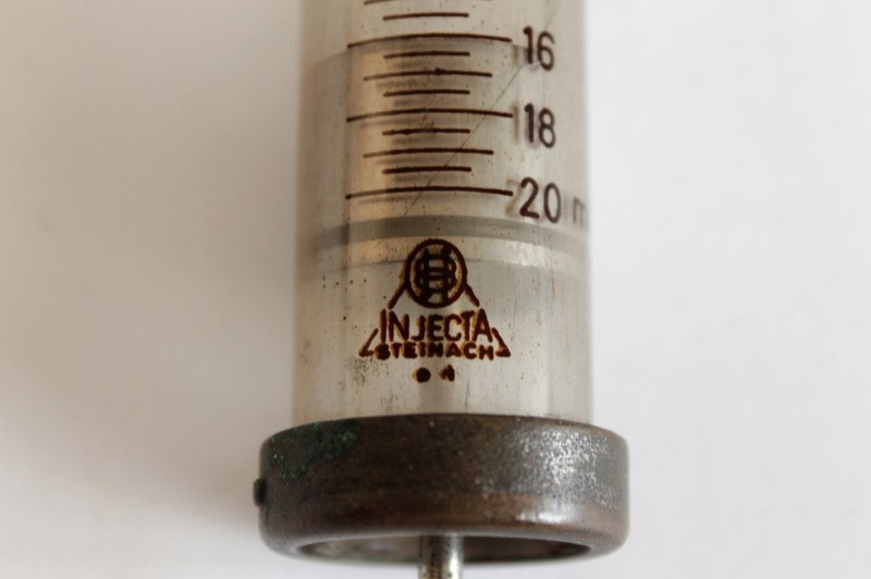 WWII Antique German Injecta Steinach Syringe 1940`s gallery