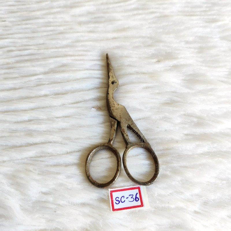 1920s Vintage Small Metal Bird Shape Scissor Decorative Collectible Rare SC36