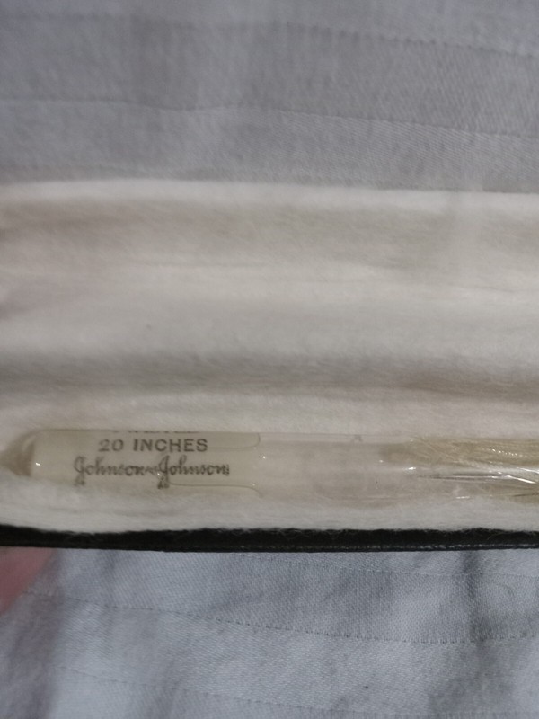 RARE Antique Johnson & Johnson sutures EMERGENCY tube TWISTED SILK #9 W/ Box 20" gallery