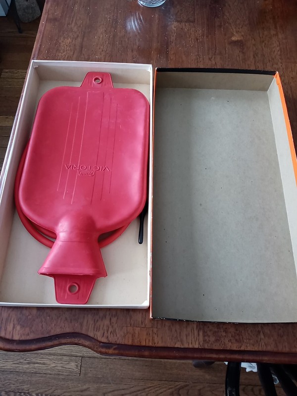 Rexall Drug Victoria R540 Hot Water Bottle Combination Syringe gallery