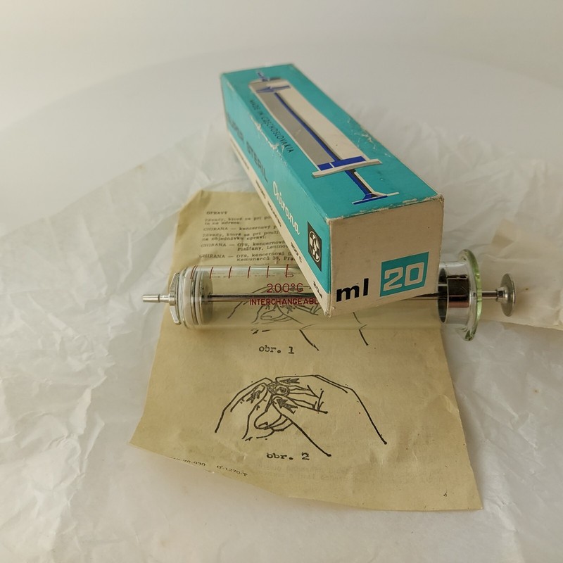 Vintage Glass Syringe 20 ml Chirana Super Steril Interchangeable Rekord #5685 gallery