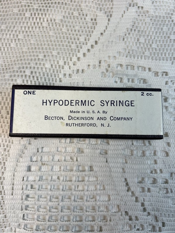 Vintage Becton Dickinson Glass Hypodermic Syringe 2cc w/ Box USA gallery