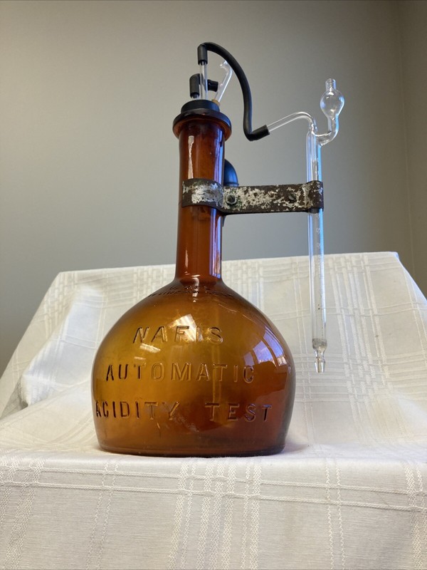Vintage Amber 1/2 Gallon Laboratory Beaker NAFIS Acidity Test Lab Medical Tool gallery
