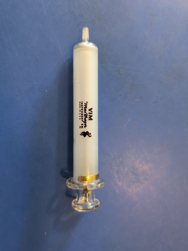 GLASS VIM AMERICAN LUER STANDARD MACGREGOR INSTRMT CO HYPODERMIC SYRINGE 10cc gallery