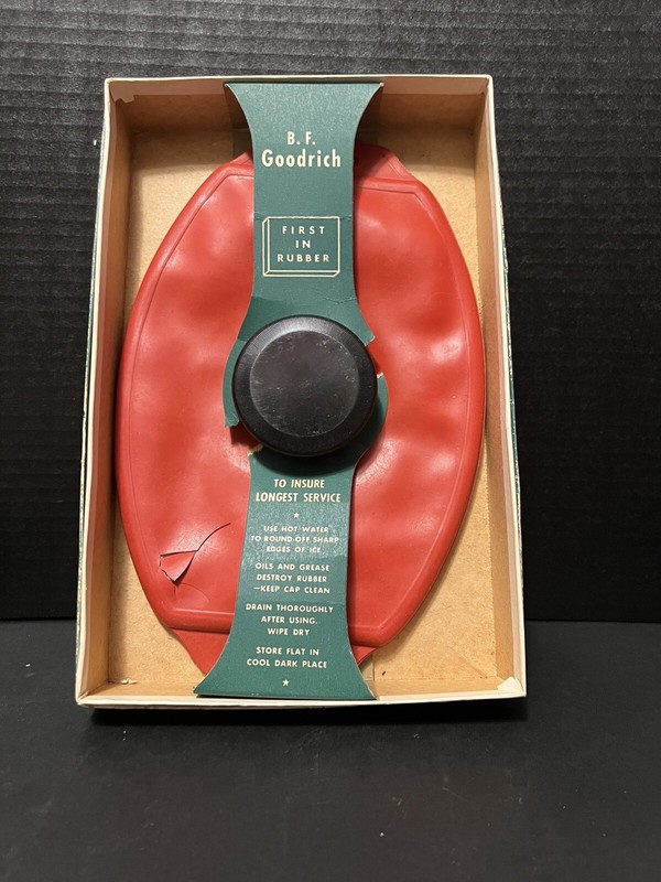 Ice Bag VINTAGE BF GOODRICH OVAL CAP #29 in the ORIGINAL BOX