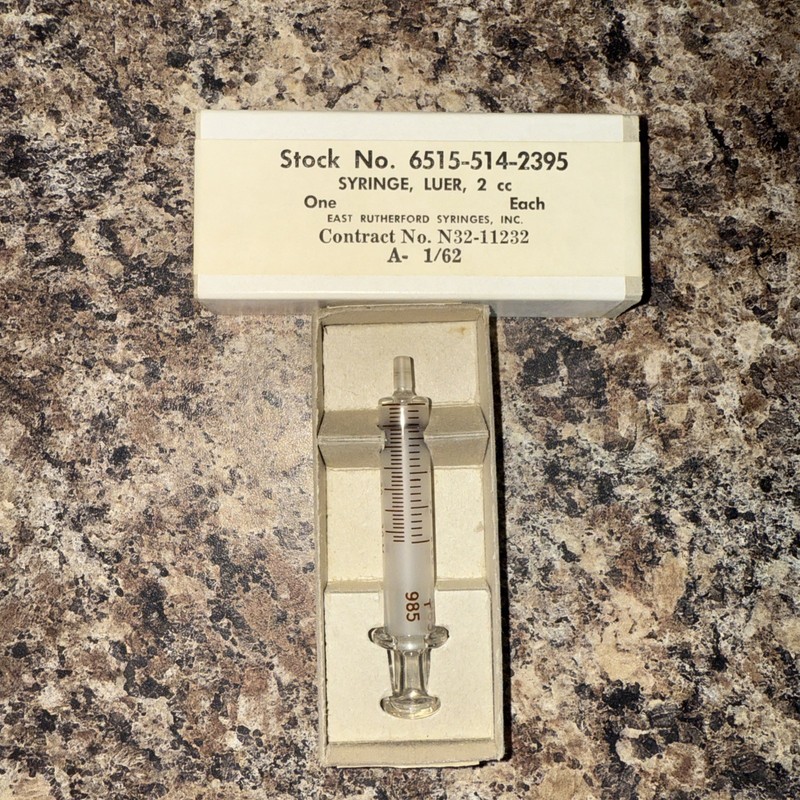 Luer Syringe Glass 2 Cc East Rutherford Syringes Vintage New In Box Syringes