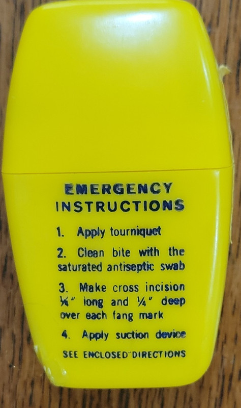 Vtg B-D Snake Bite KIT in Yellow Plastic Case - Becton Dickinson Co – NEW Sealed gallery